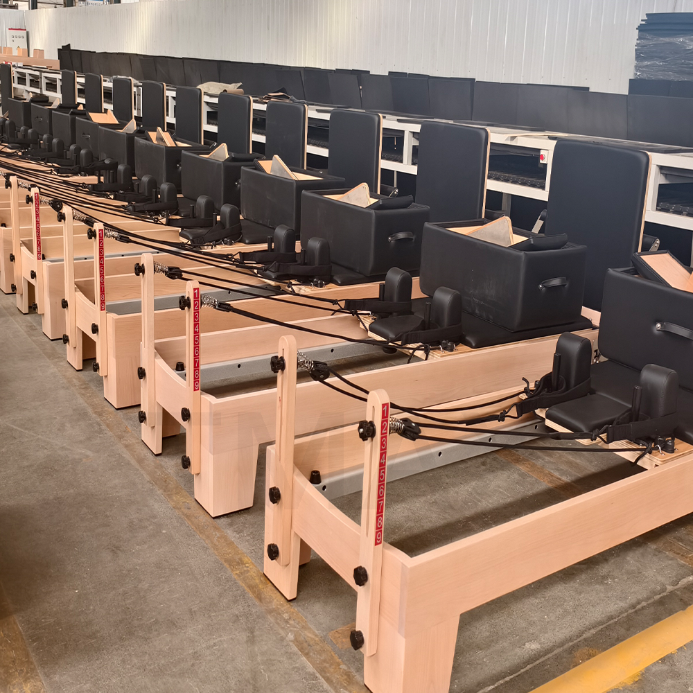 Pilates Yoga Fitness - DZ132 Beech Wood Pilates Reformers Machine